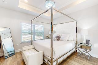 Windmark - Seaside Serenity Escape - Highland View - 2