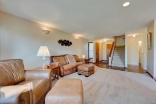 Loveland Townhome Walkable to Lake and Park! - 4