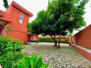 Les Amazones Rouges Chambre Bleue - Ouidah - 2