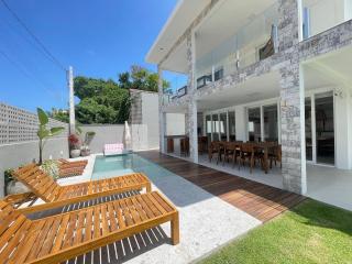 Casa com piscina, diversão e conforto em família - Bombinhas - 0