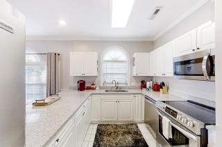 Cypress Bay 14-204 - 1