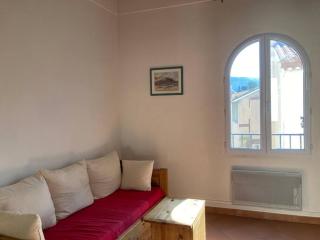 Charmant appartement mezzanine à 5 minutes de la gare - 7