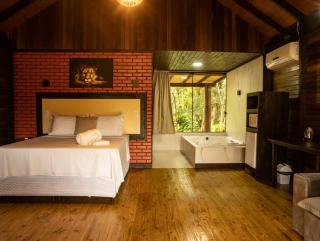 Chalé Canadense com Hidromassagem Pousada Índios Koroados - 6