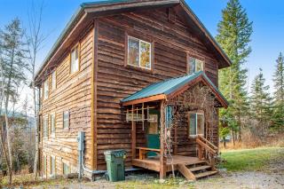 Experience Montana Cabins - Hummingbird Family Cabin #6 - Bigfork - 0