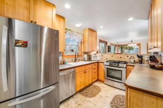 Experience Montana Cabins - Hummingbird Family Cabin #6 - Bigfork - 2