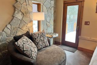 Hidden River Lodge - 1