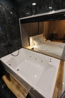 B.G Luxury Suites - 1