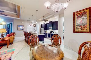 Palm & Friends Estate - Cape Coral - 1