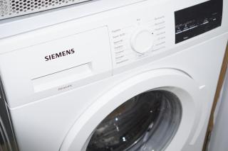 Black & White, Rezerva acum garsoniera cozy, cafea Lavazza, balcon, priveliște spre munte, saltea premium, fotoliu puf - 2