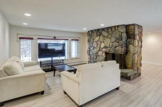Spacious Fairbanks Home with Fireplaces! - Fairbanks - 9
