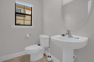 Holiday at the Parks - Townhome by Disney! - Orlando - 1