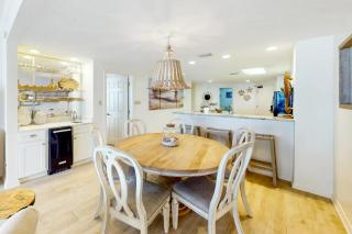 Four Seasons Unit 403E - Orange Beach - 4