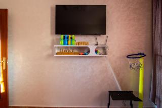 2BR Sunset Pool Beach 6 min Parking & WiFi - 2