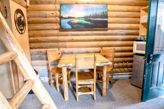 Experience Montana Cabins - Cowboy #5 - 8