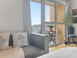 St. Mark Residences - Venice Mckinley - Manila - 7