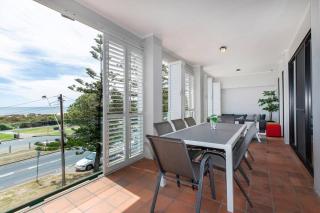 SEA FOR MILES at Semaphore to relax & unwind - 4