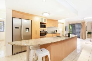 Royal Pavillions City Escape - Cairns North - 4