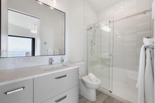Beachfront Luxury Suite #21 at THE BEACH HOUSE - 2