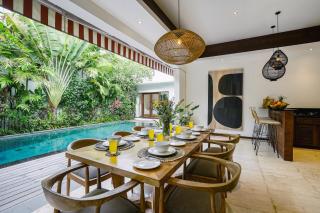 Frangipani Villa Mawe at Berawa - Canggu - 7