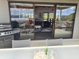 Hosts on the Coast - Views over Whiti Terrace - Whitianga - 1