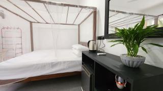 E Seven House - 2