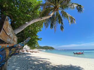 Dong Talay Lipe Beach Resort - Ko Lipe - 5
