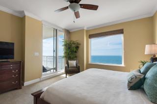 PRIVATE BEACH FRONT LUXURY CONDO, AMAZING VIEWS, INDiGO E, 5-STAR, - 2 BALCONES , "CHOICE AWARD"! - Pensacola - 2