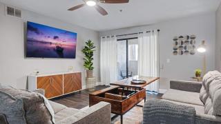 Beautiful newly remodeled 2-Bdrm Biltmore Condo - 3