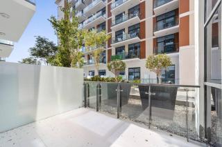 StoneTree - Furnished 1BR minutes of drive away to Expo 2020 - Dubái - 2