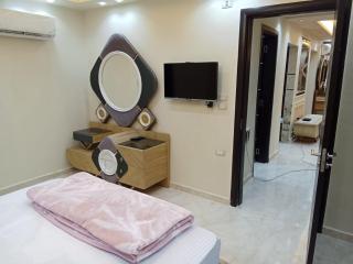 شقة جديدة سوبر لوكس جامعة الدول المهندسين Egyptian Nile museum Cairo royal furnished apartment in muhandessin - Cairo - 7