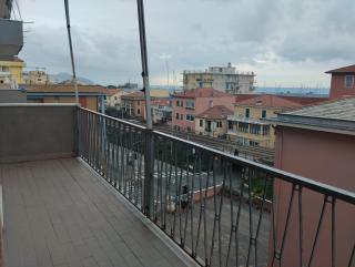 TRILOCALE LAVAGNA con box comoda al mare e negozi - Lavagna - 1