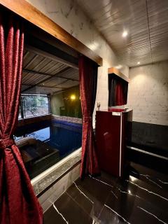 MOUNT BUNGALOWS-1 BEDROOM Private pool chalet -wifi -private pool-ac - Lonavala - 8