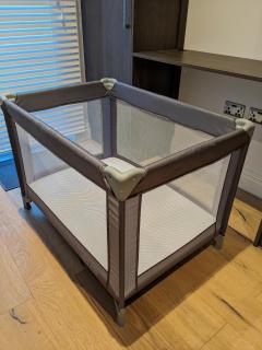 Modern aptmt, 2 Stops to Central London, Smart lock, Netflix - Ealing - 2