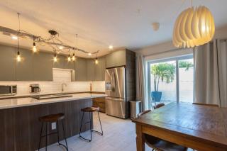 NEW! Stylish & Cozy Sea Grape near Beach & Flagler - New Smyrna Beach - 0
