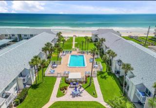 Beachside Serenity Private Balcony with Ocean View, Heated Pool, BBQ, King Bed - New Smyrna Beach - 0