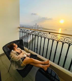 Goldenbay Danang, 2BR, Bay & Cityview - Da Nang - 3