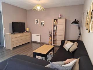 Le Ces-Spacieuse maison - Wifi Jardin - Parking gratuit - 15min des plages - 5