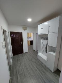 Lilly Apartment Tuzla - Tuzla - 5