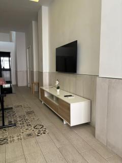 ESTUPENDO PISO a 3 min ESTACIÒN DE TREN MARIA ZAMBRANO Y BUS - 5