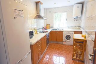 Casa Meandro: 9min➟Sea⋆Terrace⋆Garage⋆AC⋆WiFi⋆Washer - 4