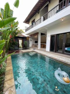 Casa Sessy Legian - Seminyak - 0