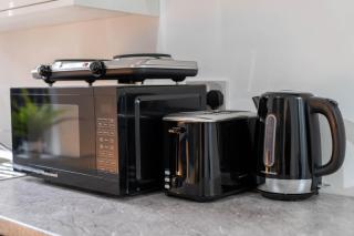 Sky Rooms One Bedroom Modern Studio Apartment 1 - Birmingham - 4