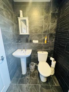 Chic 5 Bedroom House with Private Parking & Garden - Bristol - 1