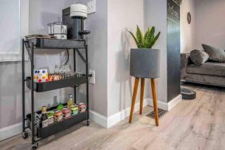 Staying Comfortable in Central Columbus, Pet Friendly, 30 Day Min Stay - 3