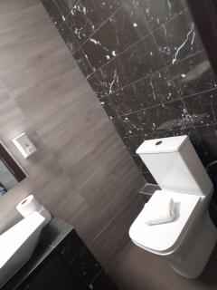 Jacuzzi Suites 2 - 5