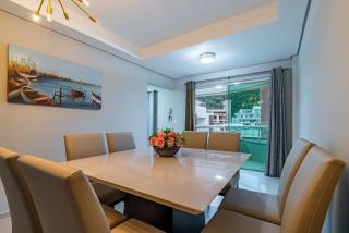 012 - Apartamento espaçoso à 120m Praia de Bombas - 6