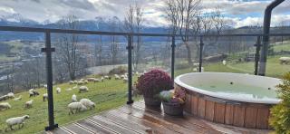Domki Widokowe Wooden Luxury Chalet with Private Jacuzzi - 7