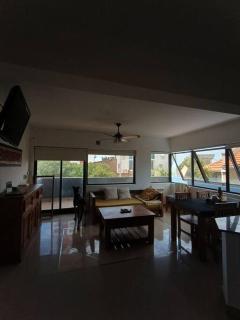 A pasitos del mar, tranquilo. - Villa Gesell - 2