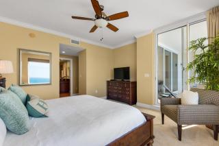PRIVATE BEACH FRONT LUXURY CONDO, AMAZING VIEWS, INDiGO E, 5-STAR, - 2 BALCONES , "CHOICE AWARD"! - Pensacola - 6
