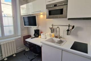 Clara Lovely studio in the Heart of Marais - París - 8
